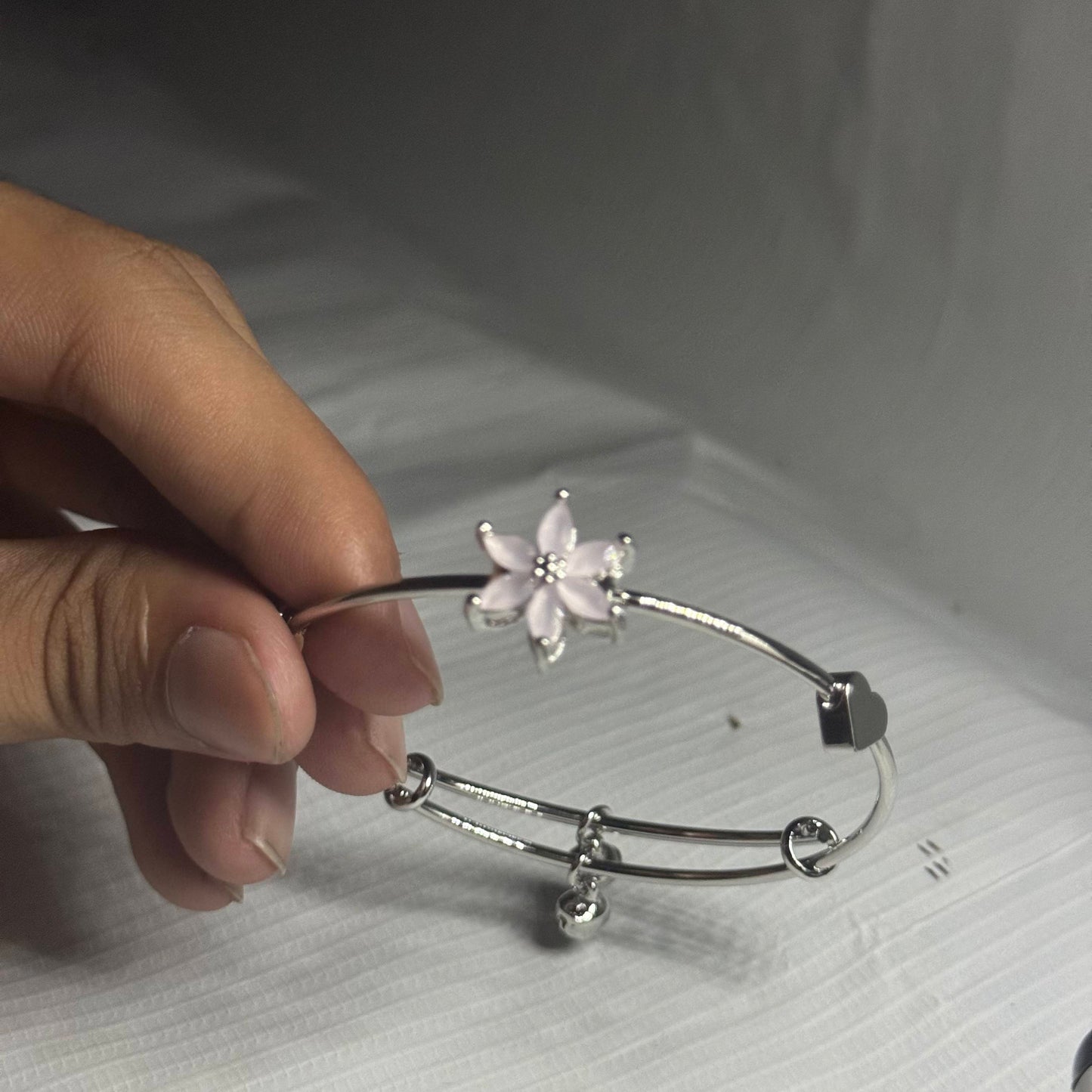 Silver and Pink Elegant Round Bracelet