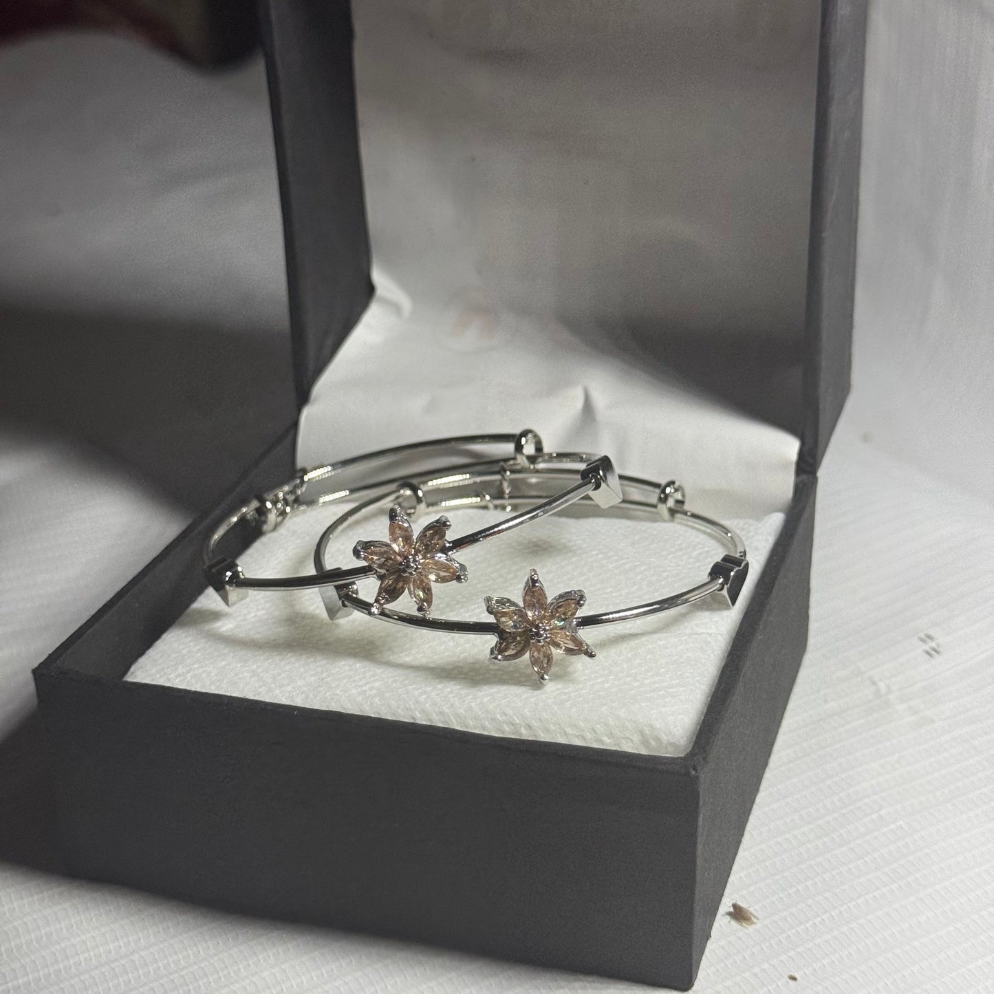 Silver and Beige Elegant Round Bracelet