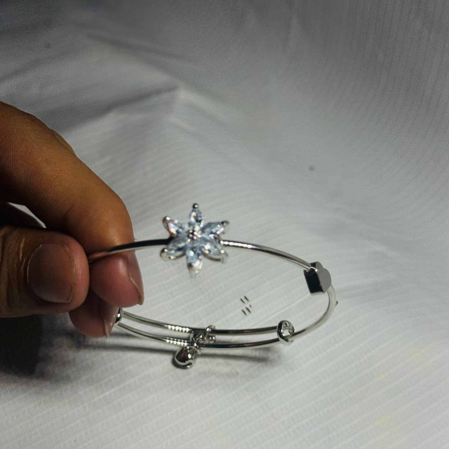 Silver and Clear Elegant Round Bracelet