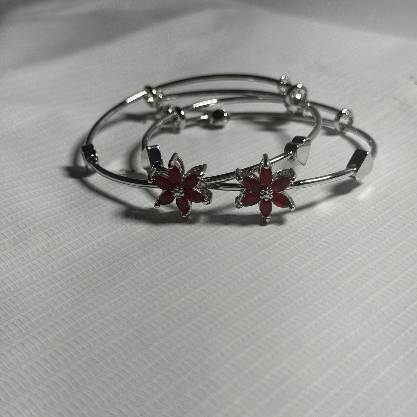 Silver and Red Elegant Round Bracelet