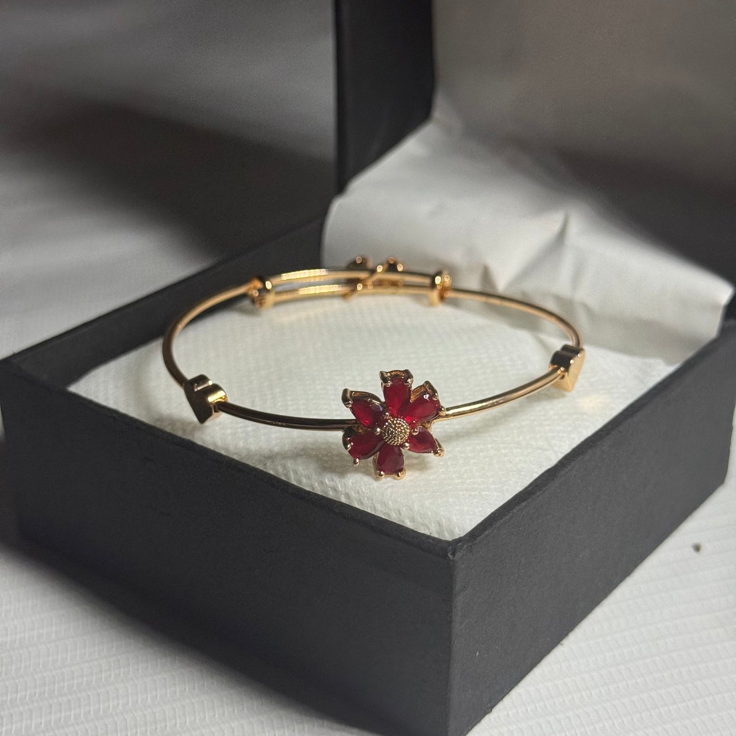 Classic Round Bracelet - Single Piece