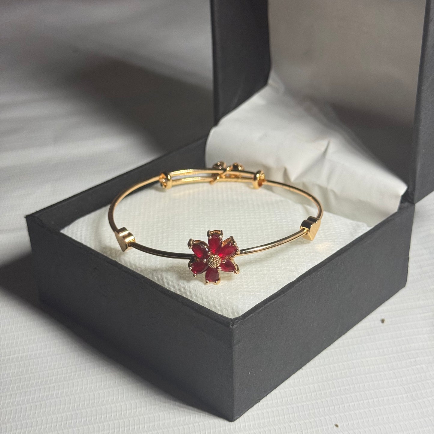 Classic Round Bracelet - Single Piece