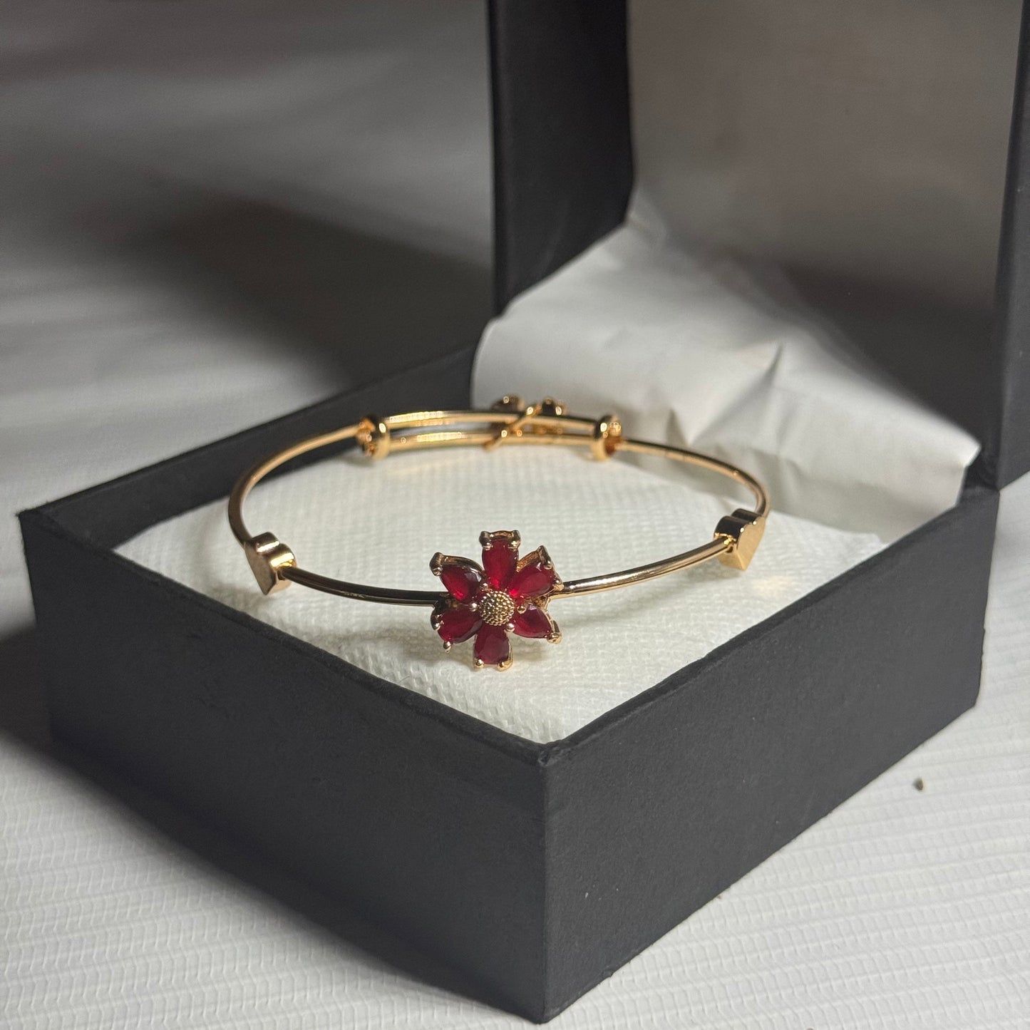 Classic Round Bracelet - Single Piece