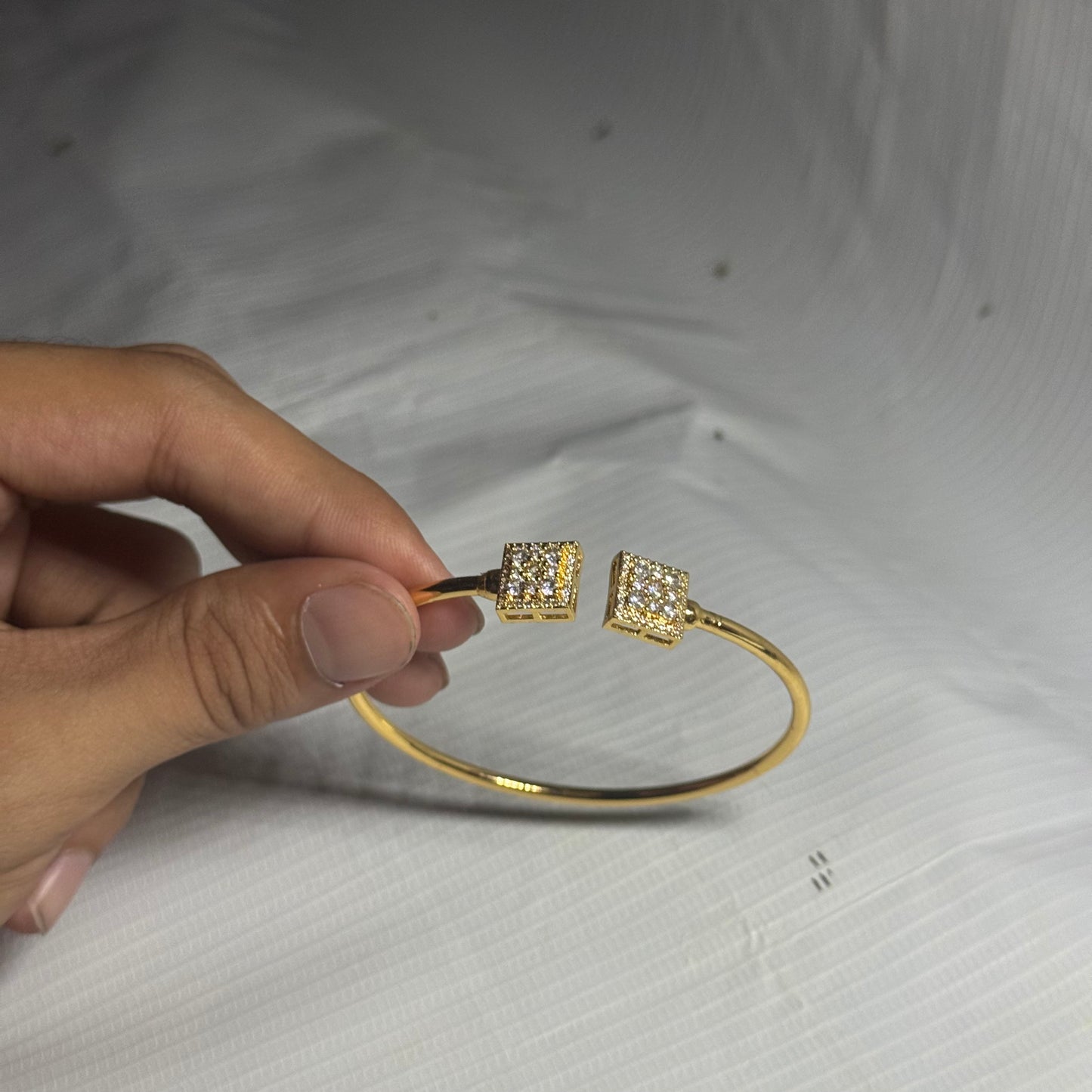 SIngle Piece Adorable Bracelets