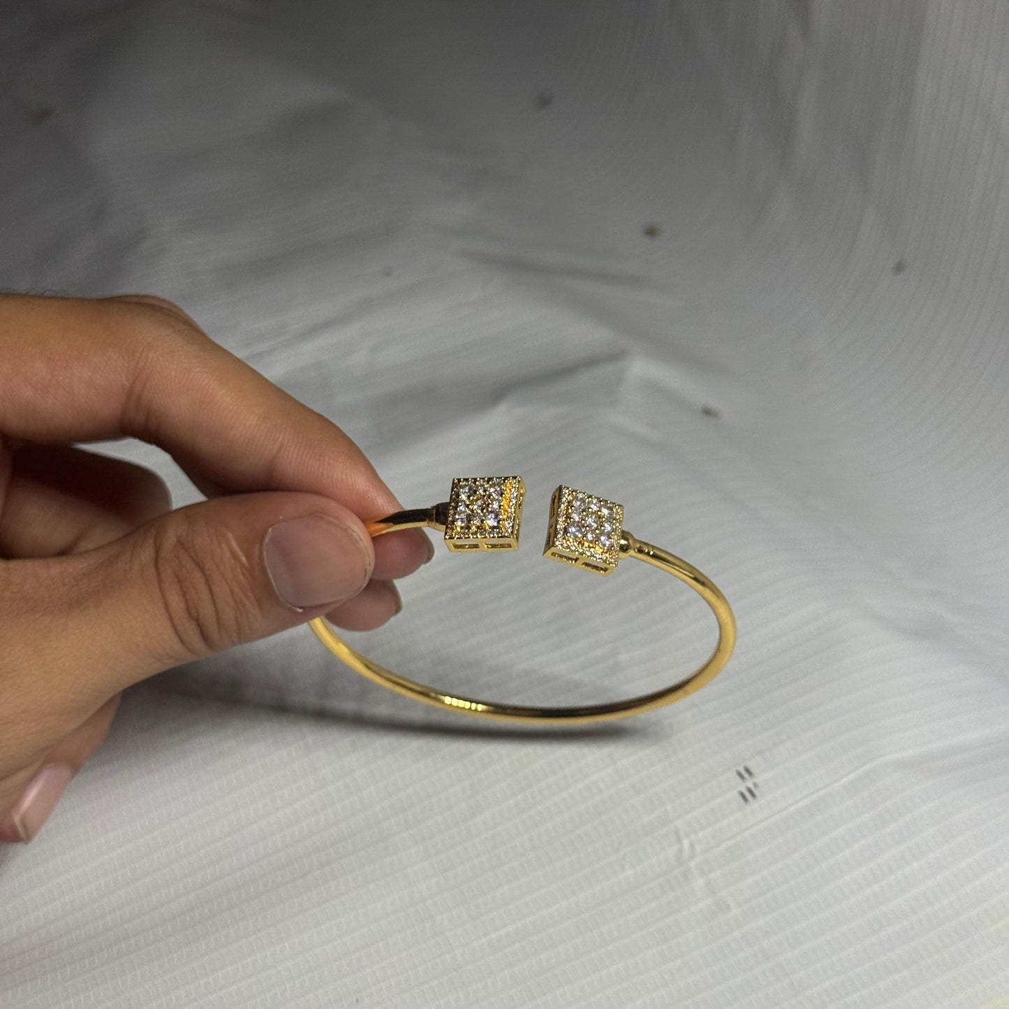 SIngle Piece Adorable Bracelets