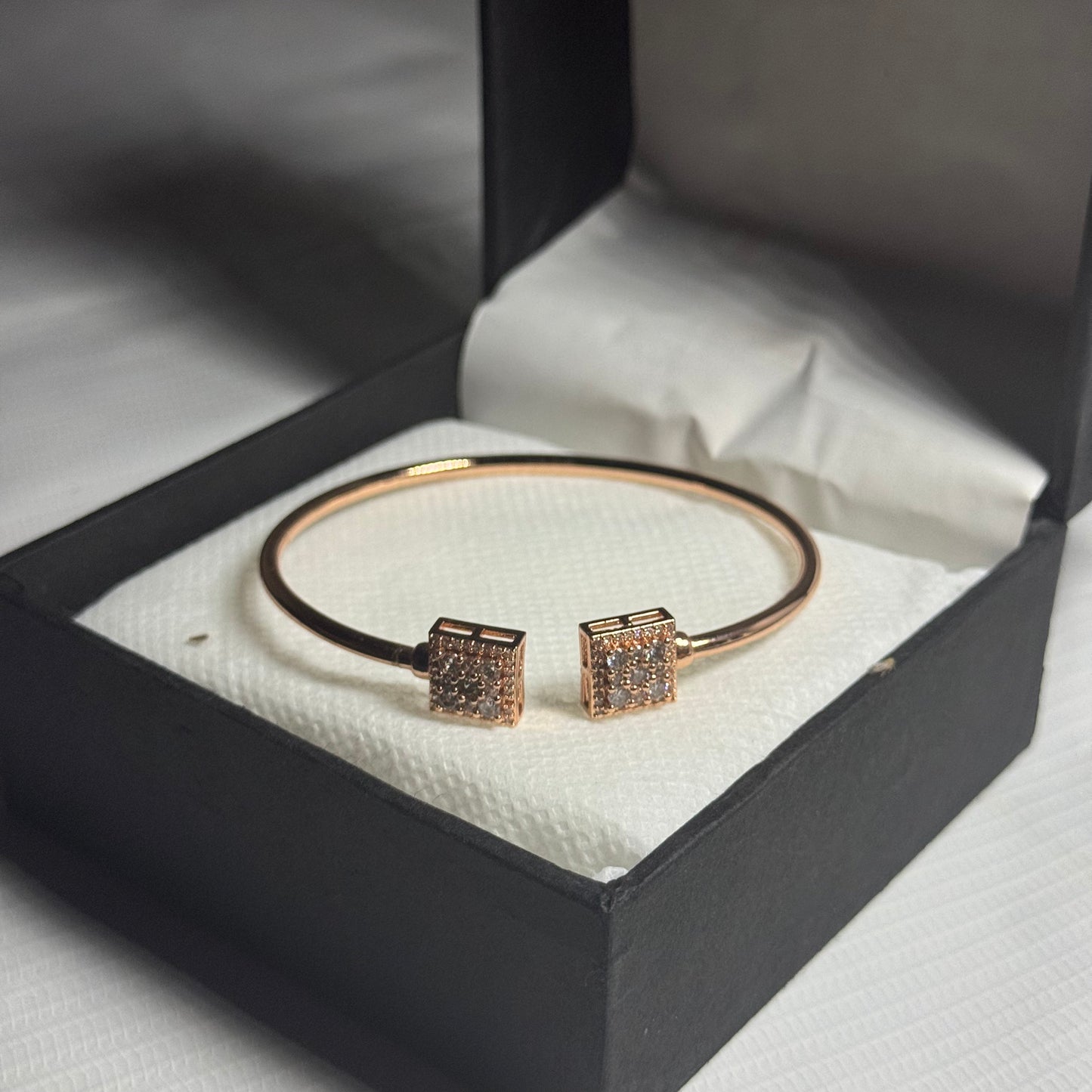 SIngle Piece Adorable Bracelets