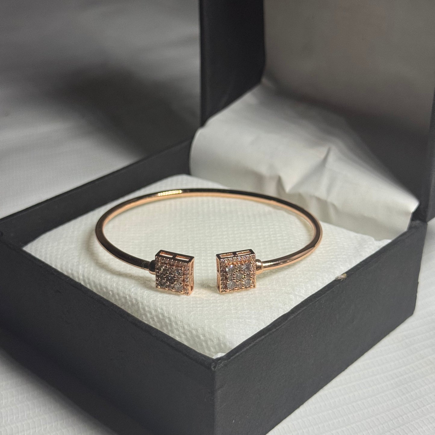 SIngle Piece Adorable Bracelets